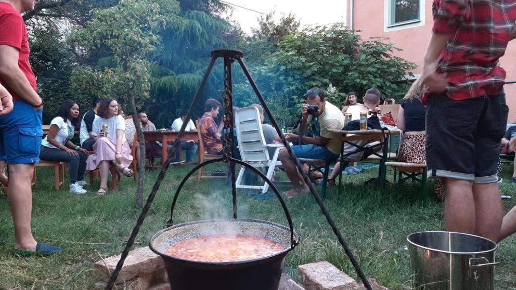 Budapest Garden Hostel エクステリア 写真